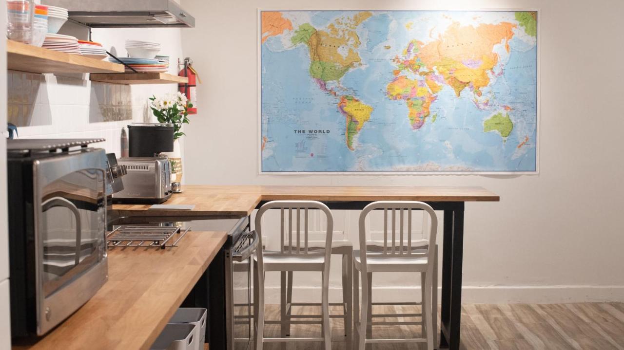 Santurcia Hostel (Adults Only) San Juan Ngoại thất bức ảnh
